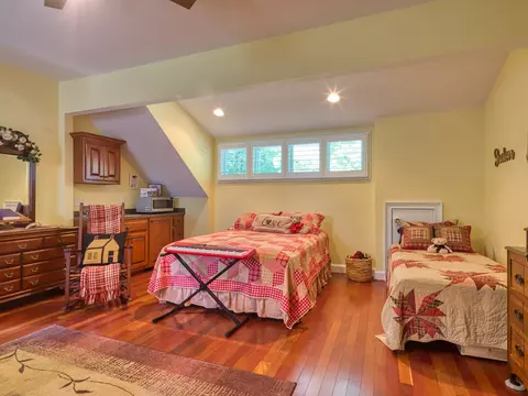 Bedroom - 11688 River Crest Dr, Gloucester, VA 23061 photo 1 of 7