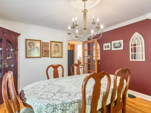 Dining - 11688 River Crest Dr, Gloucester, VA 23061 photo 2 of 3