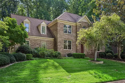217 Yorkshire Dr, Williamsburg, VA 23185