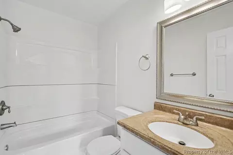 18 Bayview Ct, Hampton, VA 23664 photo 28