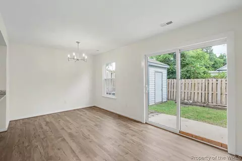 18 Bayview Ct, Hampton, VA 23664 photo 12
