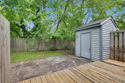 Exterior - 28 Bayview Ct, Hampton, VA 23664 photo 4 of 4