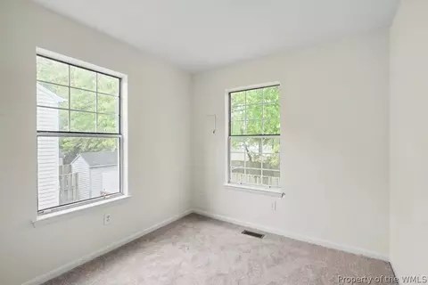Bedroom - 28 Bayview Ct, Hampton, VA 23664 photo 5 of 5
