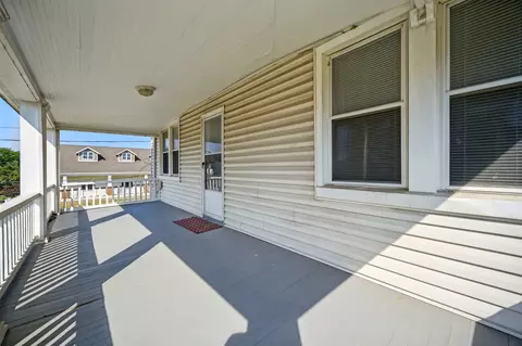 Exterior - 226 S Willard Ave, Hampton, VA 23663 photo 1 of 7