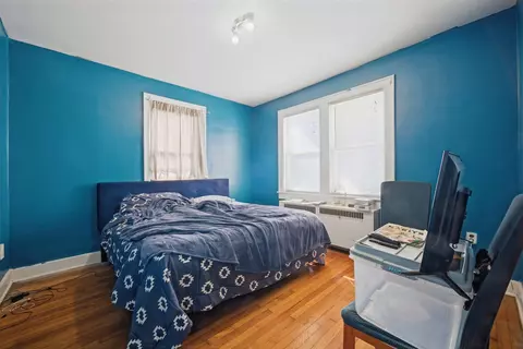 Bedroom - 226 S Willard Ave, Hampton, VA 23663 photo 3 of 8