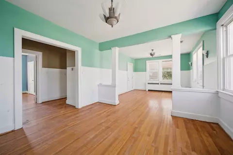 Living - 226 S Willard Ave, Hampton, VA 23663 photo 4 of 6