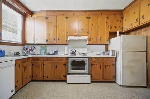 Kitchen - 226 S Willard Ave, Hampton, VA 23663 photo 1 of 4