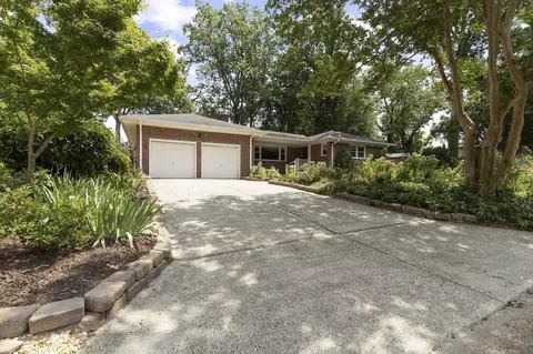43 Patton Dr, Newport News, VA 23606
