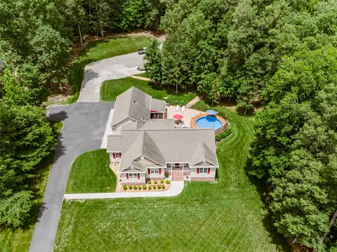 8040 N Courthouse Rd, New Kent, VA 23124