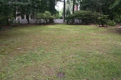 Exterior - 120 Berkeley Ln, Williamsburg, VA 23185 photo 10 of 13