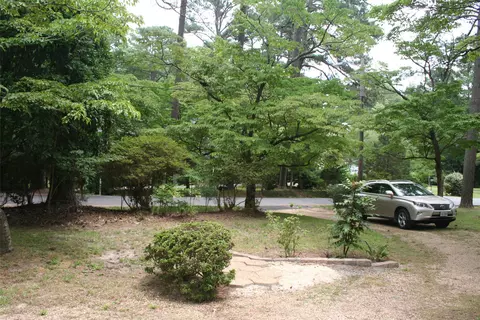 Exterior - 120 Berkeley Ln, Williamsburg, VA 23185 photo 13 of 13