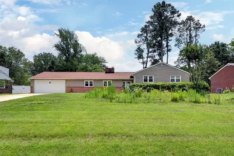 104 Charles Dillard Ln, Williamsburg, VA 23185
