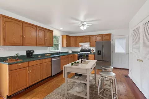 Kitchen - 7641 Beechwood Dr, Lanexa, VA 23089 photo 1 of 5