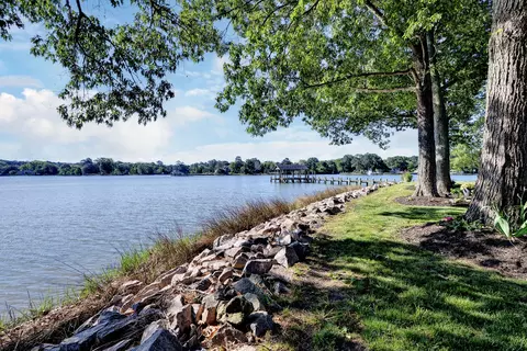 View/Area - 5473 White Hall Rd, Gloucester, VA 23061 photo 8 of 14