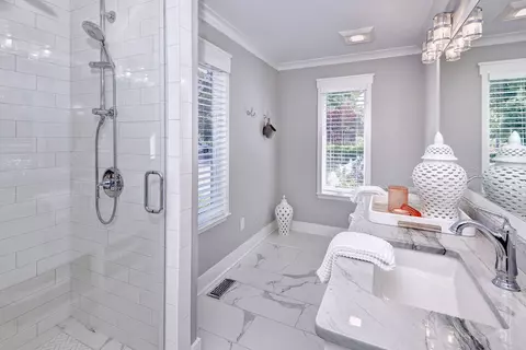 Bath - 5473 White Hall Rd, Gloucester, VA 23061 photo 1 of 9