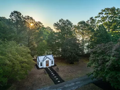 View/Area - 5473 White Hall Rd, Gloucester, VA 23061 photo 9 of 14