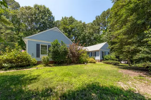 100 Royal North Devon, Williamsburg, VA 23188