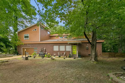 102 Purgold Rd, Seaford, VA 23696