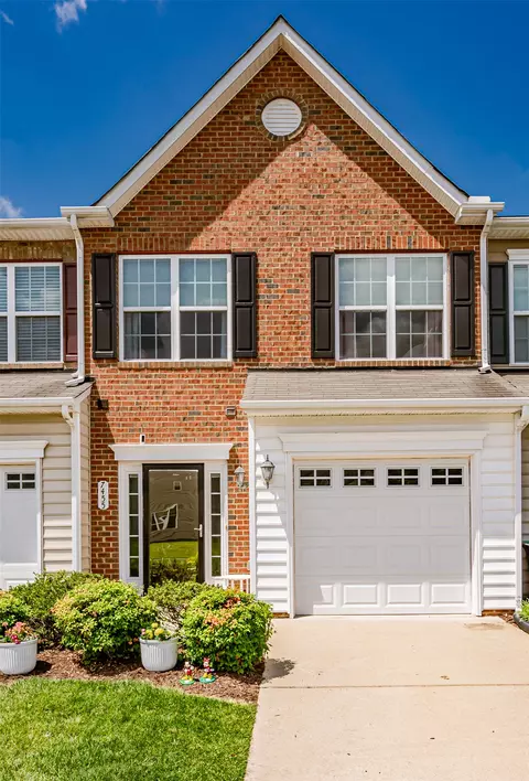 7455 Washington Arch Dr, Mechanicsville, VA 23111