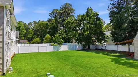 Exterior - 7609 Beechwood Dr, Lanexa, VA 23089 photo 5 of 6