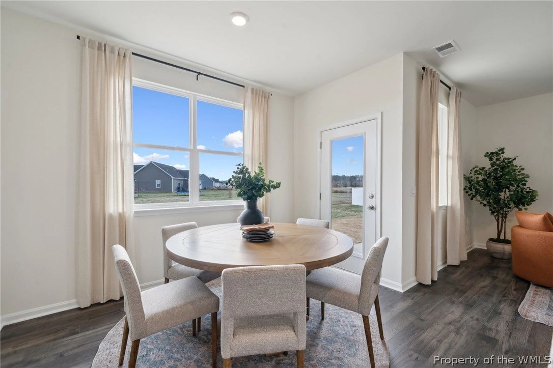 7784 Patriots Way E, Gloucester, VA 23061 photo 7
