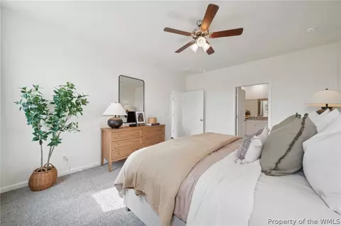 7784 Patriots Way E, Gloucester, VA 23061 photo 10