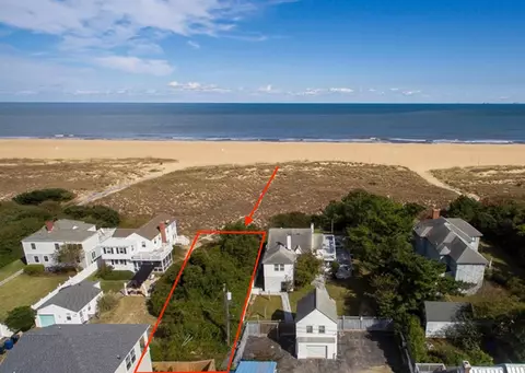 6908 Ocean Front Ave, Virginia Beach, VA 23451