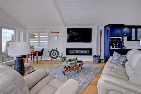 Living - 252 Riverview Dr, Surry, VA 23883 photo 2 of 3