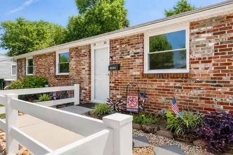 Exterior - 1930 Demetro Dr, Hampton, VA 23663 photo 2 of 16