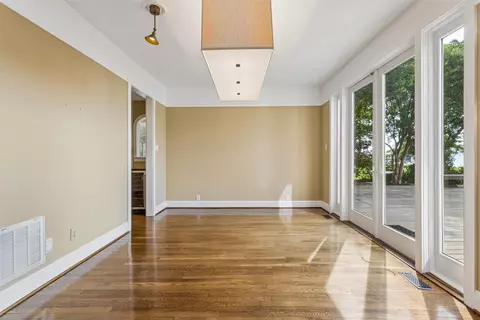 Other - 2402 Chesapeake Ave, Hampton, VA 23661 photo 1 of 10