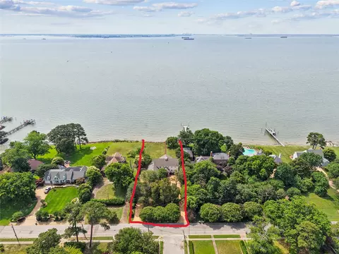 View/Area - 2402 Chesapeake Ave, Hampton, VA 23661 photo 2 of 9