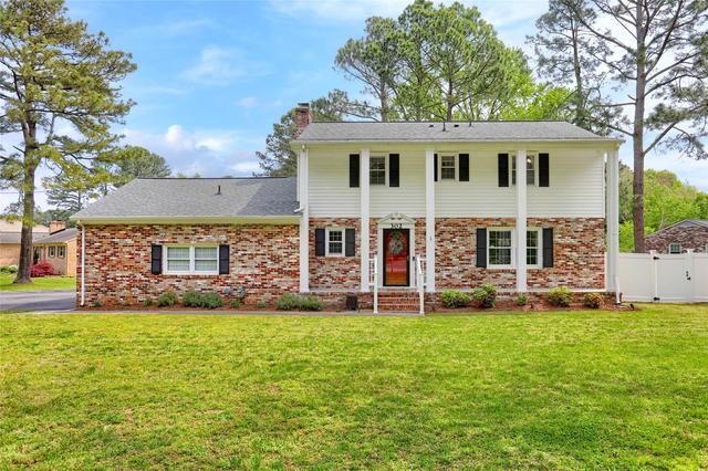 302 Tide Mill Rd, Yorktown, VA 23693