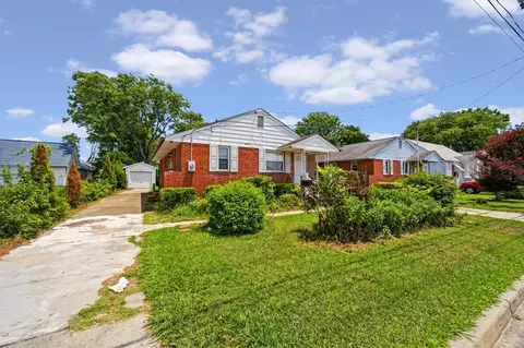 Exterior - 207 E Sewell Ave, Hampton, VA 23663 photo 3 of 7