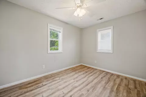 Bedroom - 207 E Sewell Ave, Hampton, VA 23663 photo 1 of 2