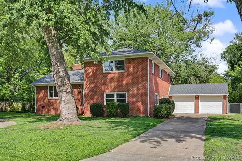 Exterior - 8 Riverdale Dr, Hampton, VA 23666 photo 3 of 6