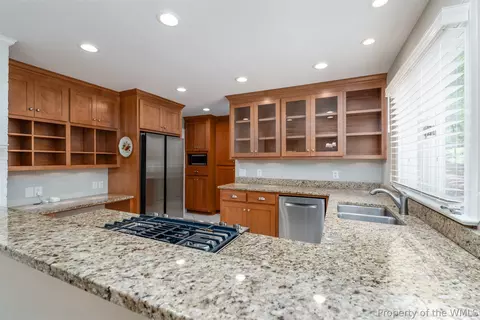 Kitchen - 116 Northpoint Dr, Williamsburg, VA 23185 photo 3 of 5
