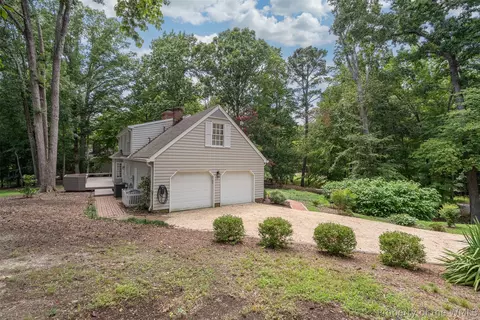 Exterior - 116 Northpoint Dr, Williamsburg, VA 23185 photo 3 of 15