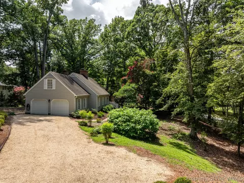 Exterior - 116 Northpoint Dr, Williamsburg, VA 23185 photo 4 of 15
