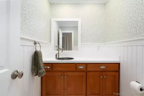 Bath - 116 Northpoint Dr, Williamsburg, VA 23185 photo 1 of 4