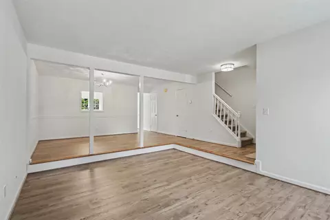 Living - 668 Hollomon Dr, Hampton, VA 23666 photo 3 of 5