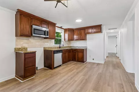 2403 Shell Rd, Hampton, VA 23661 photo 11