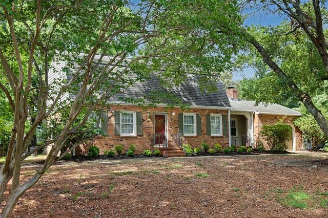 323 Williamsburg Ct, Newport News, VA 23606