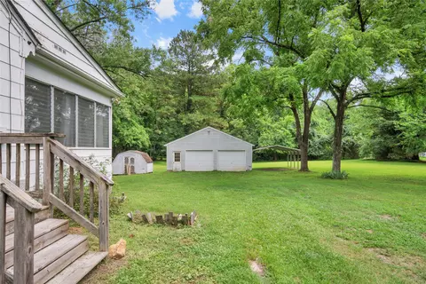 5711 Middle Rd, Prince George, VA 23875