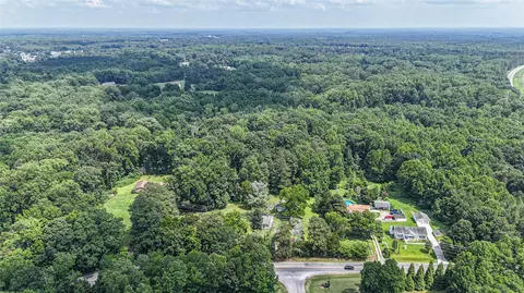 5711 Middle Rd, Prince George, VA 23875