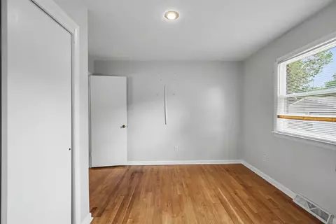 Bedroom - 112 Valirey Dr, Hampton, VA 23669 photo 2 of 10