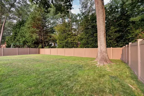 Exterior - 3 Bonney Ln, Hampton, VA 23669 photo 8 of 11