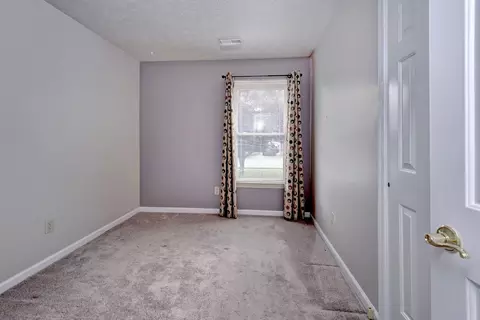 Bedroom - 3 Bonney Ln, Hampton, VA 23669 photo 4 of 4