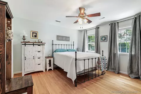 Bedroom - 341 Brunell Dr, Hampton, VA 23666 photo 3 of 7