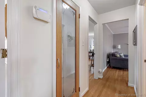 Entry Way - 341 Brunell Dr, Hampton, VA 23666 photo 2 of 2