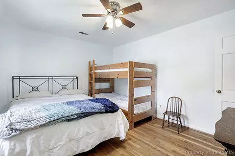 Bedroom - 341 Brunell Dr, Hampton, VA 23666 photo 6 of 7